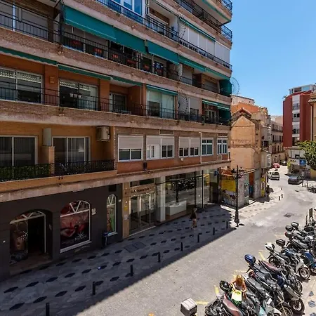 Beprime Plaza Del Teatro By Easytrip * Malaga