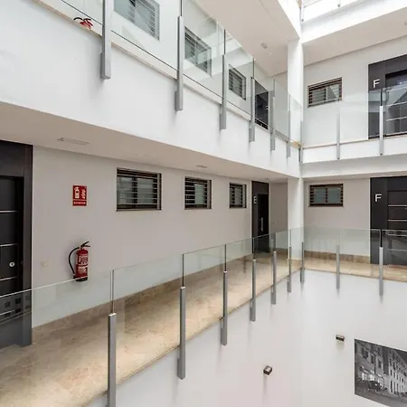 Beprime Plaza Del Teatro By Easytrip *